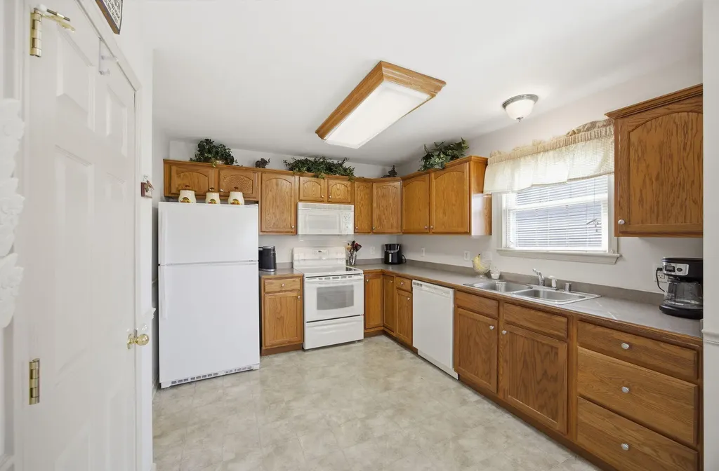 153 Gainsway Drive Nicholasville KY 40356