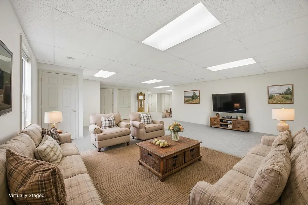 153 Gainsway Drive Nicholasville KY 40356
