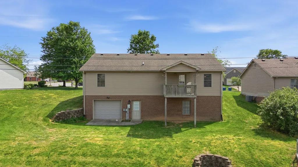 153 Gainsway Drive Nicholasville KY 40356
