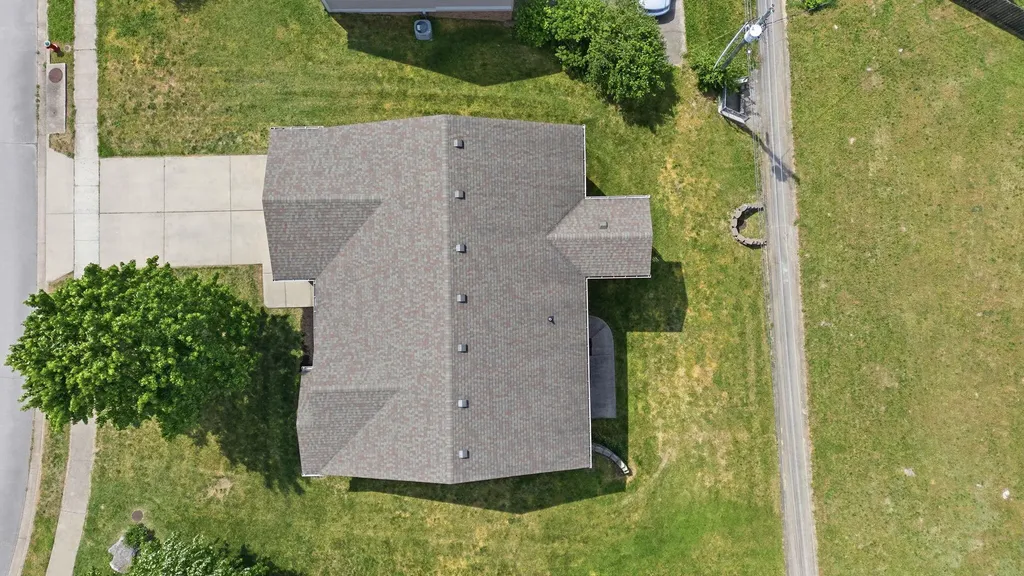 153 Gainsway Drive Nicholasville KY 40356