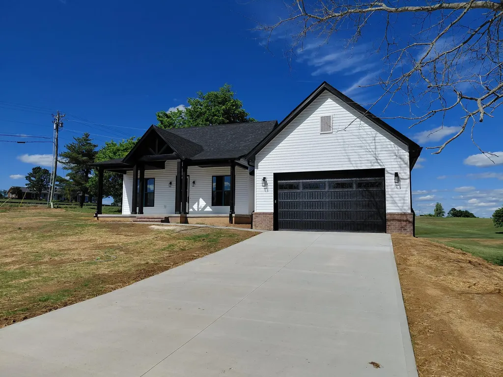 20 Lakeview Road Stanford KY 40484