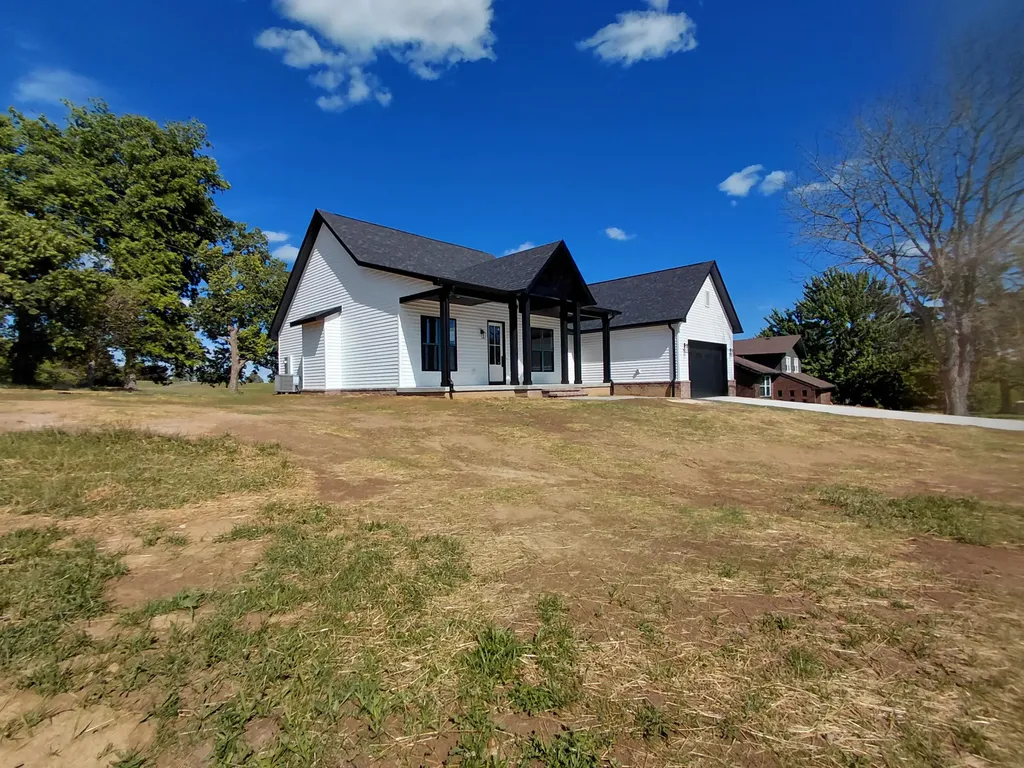20 Lakeview Road Stanford KY 40484