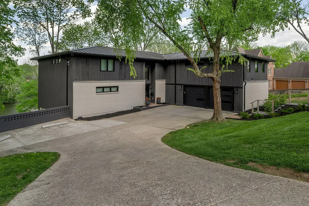 2005 Lakeside Drive Lexington KY 40502