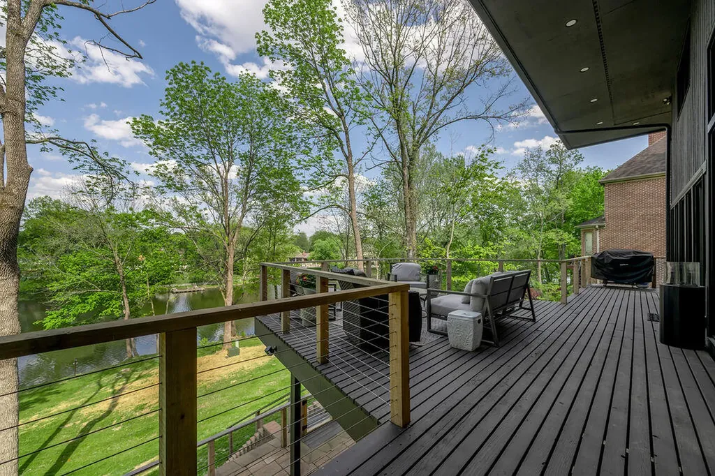 2005 Lakeside Drive Lexington KY 40502