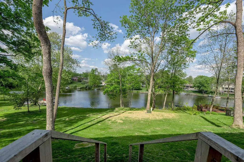 2005 Lakeside Drive Lexington KY 40502