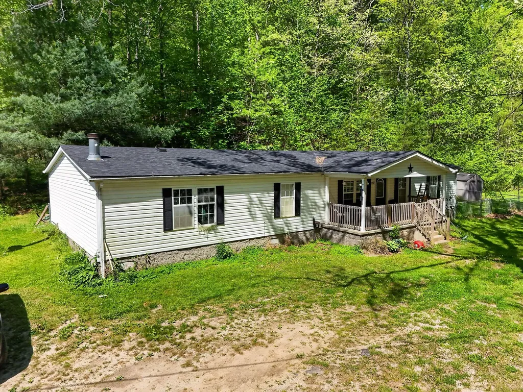 100 Abney Hollow Road Clay City KY 40312