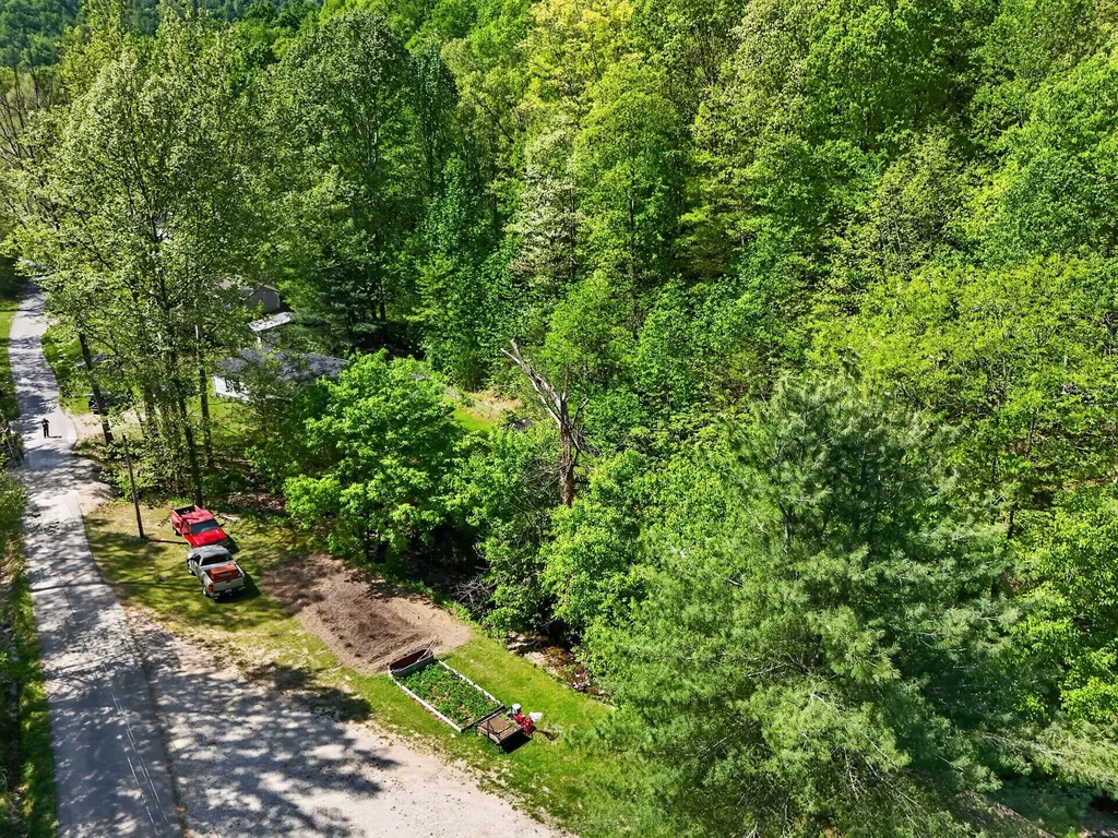100 Abney Hollow Road Clay City KY 40312