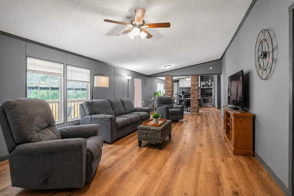 100 Abney Hollow Road Clay City KY 40312