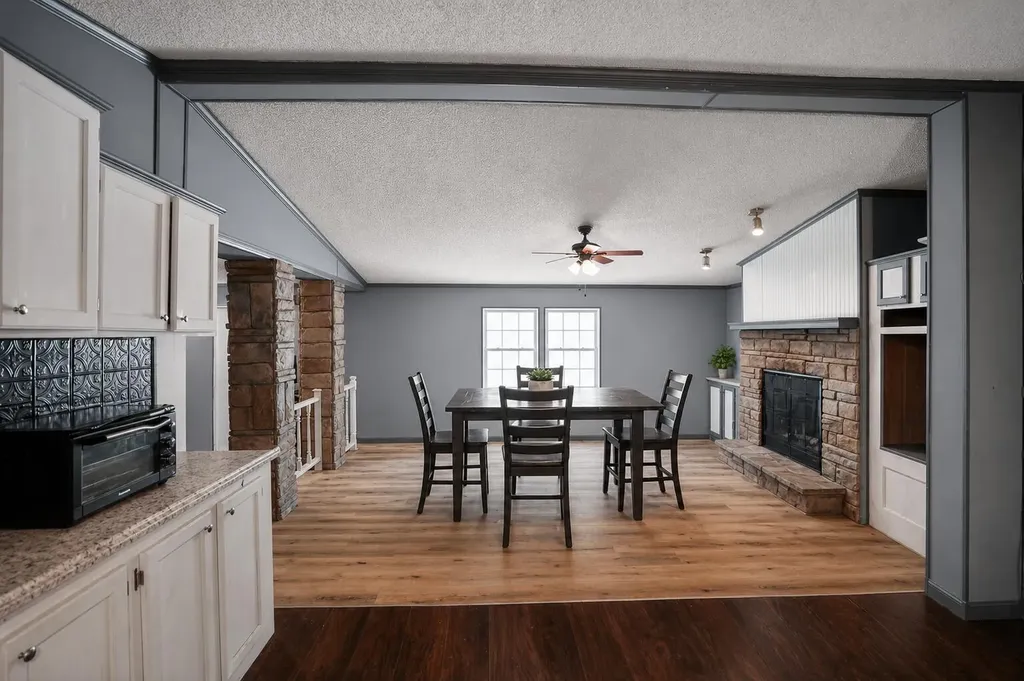 100 Abney Hollow Road Clay City KY 40312