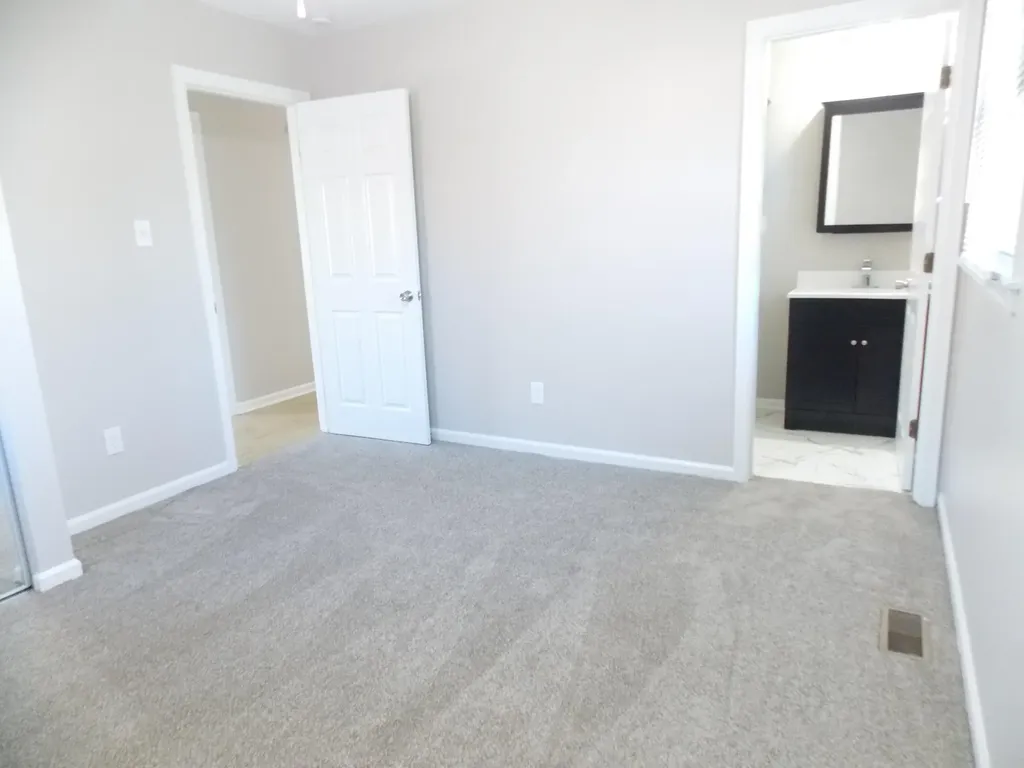 1307 Stephen Foster Drive Lexington KY 40517