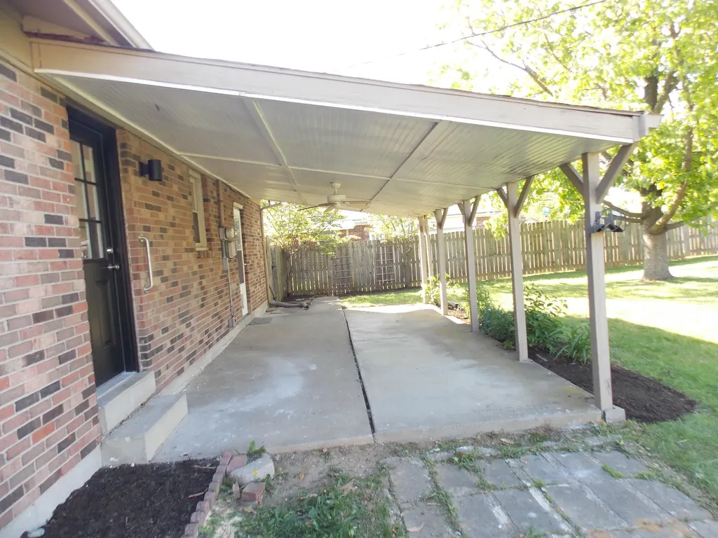 1307 Stephen Foster Drive Lexington KY 40517