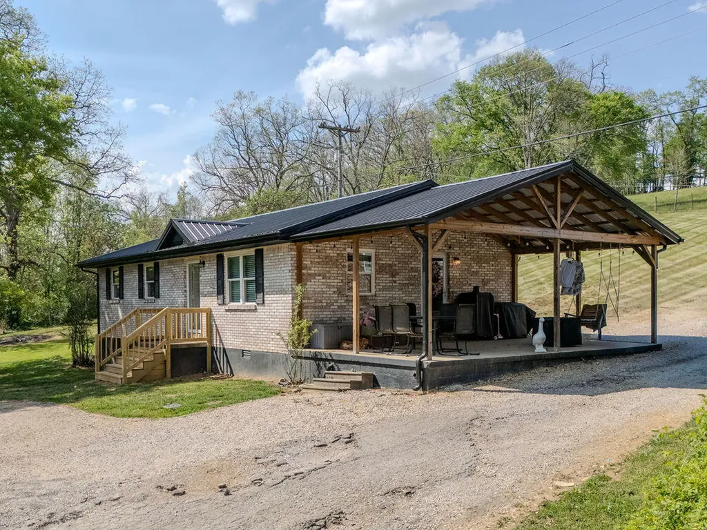 74 Raven Drive Owingsville KY 40360