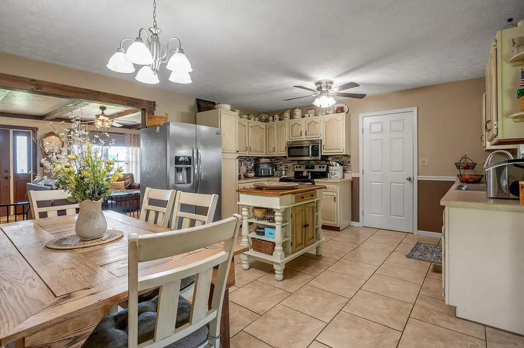 2815 Nest Egg Road Mt Sterling KY 40353