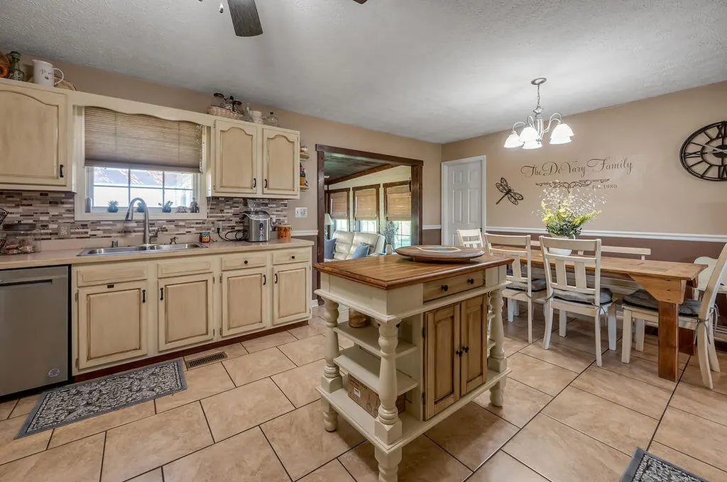 2815 Nest Egg Road Mt Sterling KY 40353