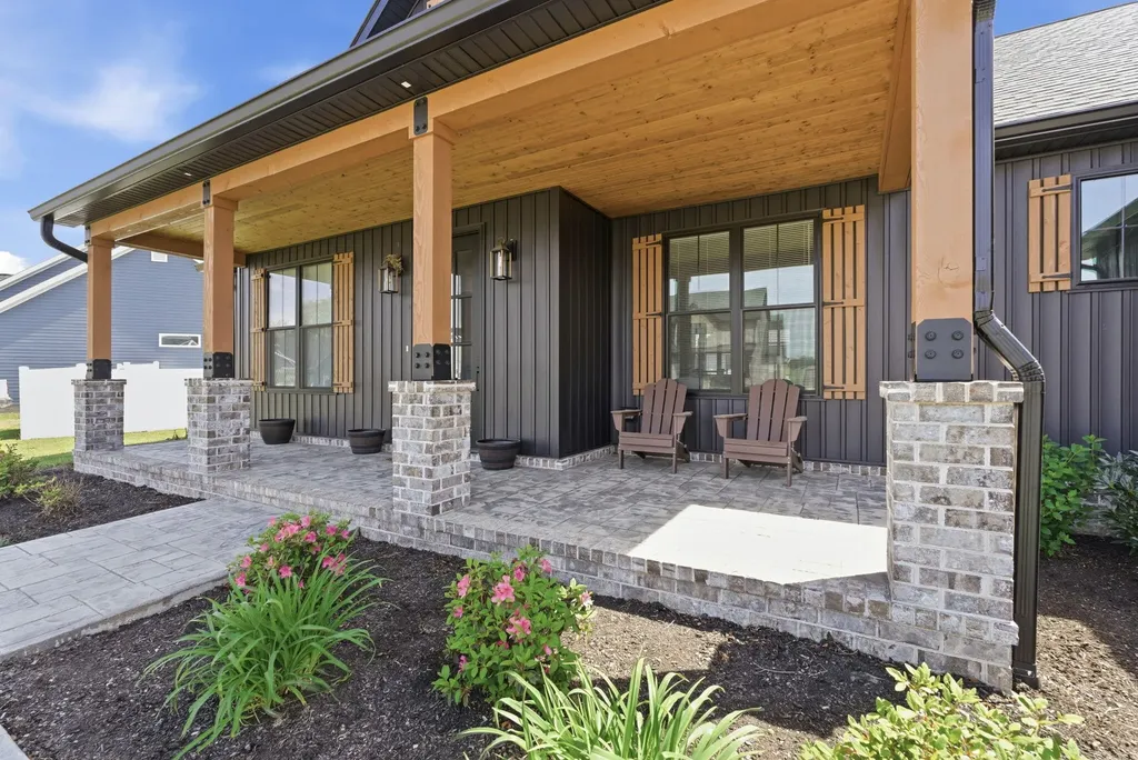 94 Clements Drive Danville KY 40422