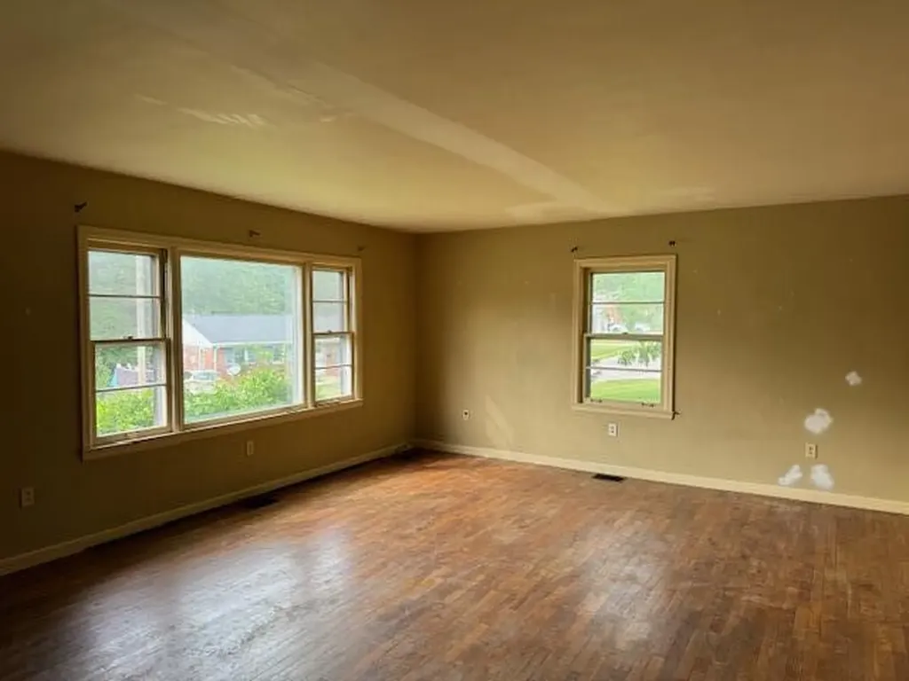 107 Bender Drive Frankfort KY 40601