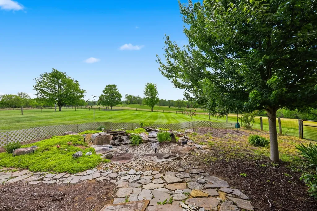 1285 Hopewell Road Harrodsburg KY 40330