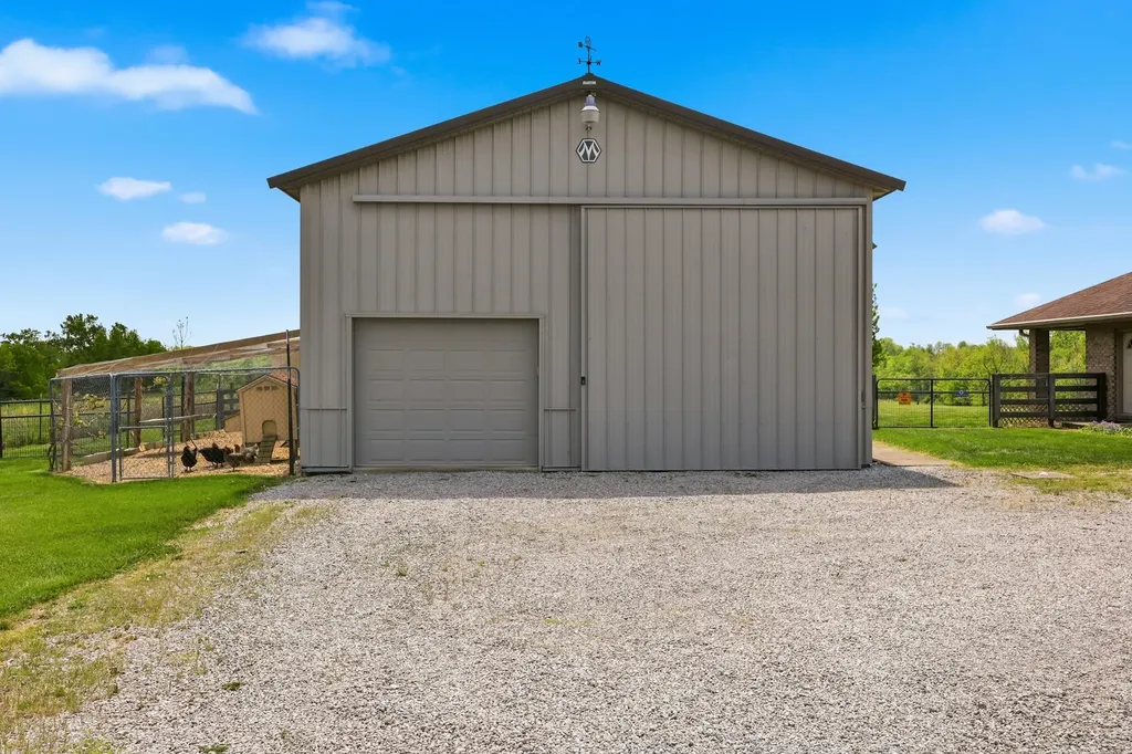 1285 Hopewell Road Harrodsburg KY 40330