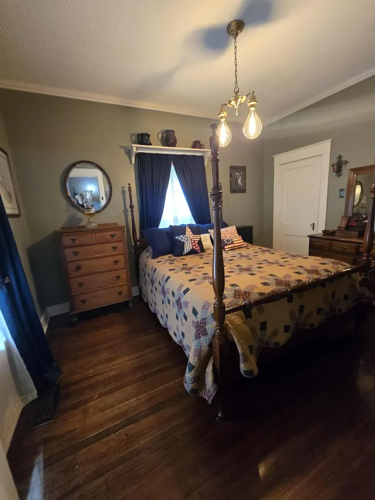 301 S 3rd Street Nicholasville KY 40356