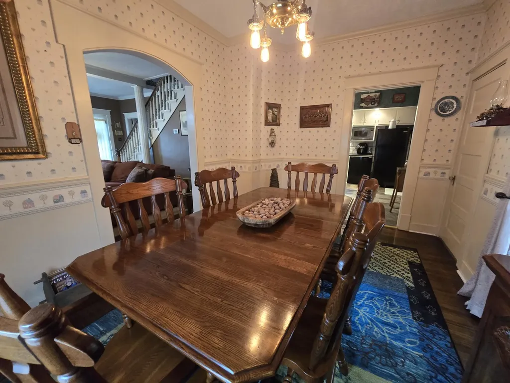 301 S 3rd Street Nicholasville KY 40356