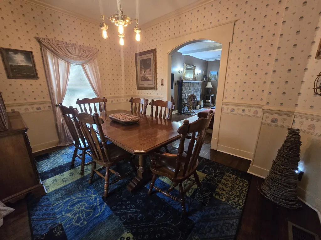 301 S 3rd Street Nicholasville KY 40356