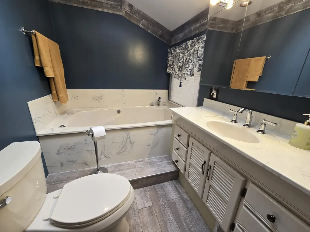 301 S 3rd Street Nicholasville KY 40356