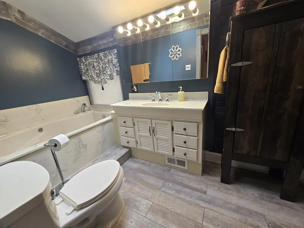 301 S 3rd Street Nicholasville KY 40356
