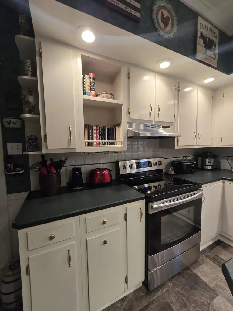 301 S 3rd Street Nicholasville KY 40356