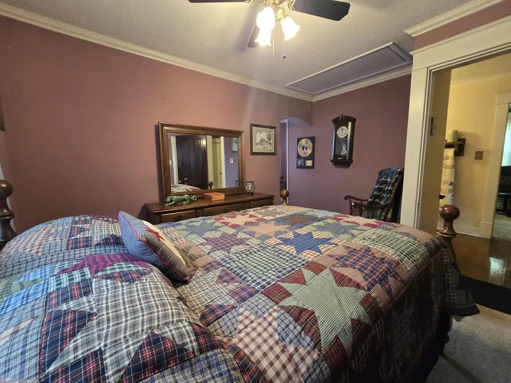 301 S 3rd Street Nicholasville KY 40356