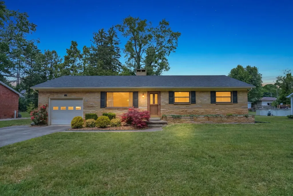 117 Bash Avenue Somerset KY 42501