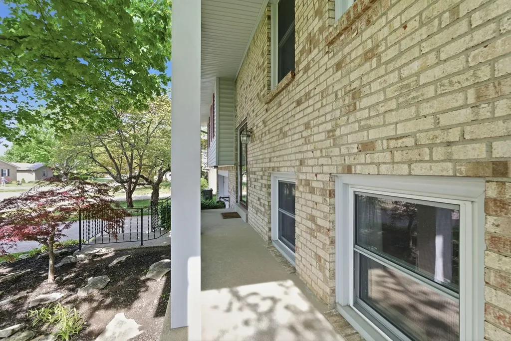 421 Pasadena Drive Lexington KY 40503