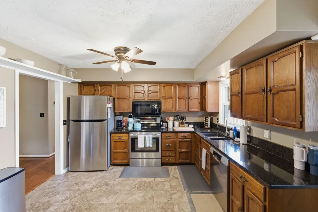 421 Pasadena Drive Lexington KY 40503