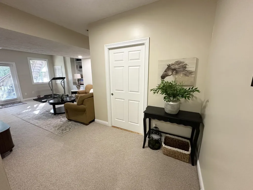 4273 Palmetto Drive Lexington KY 40513