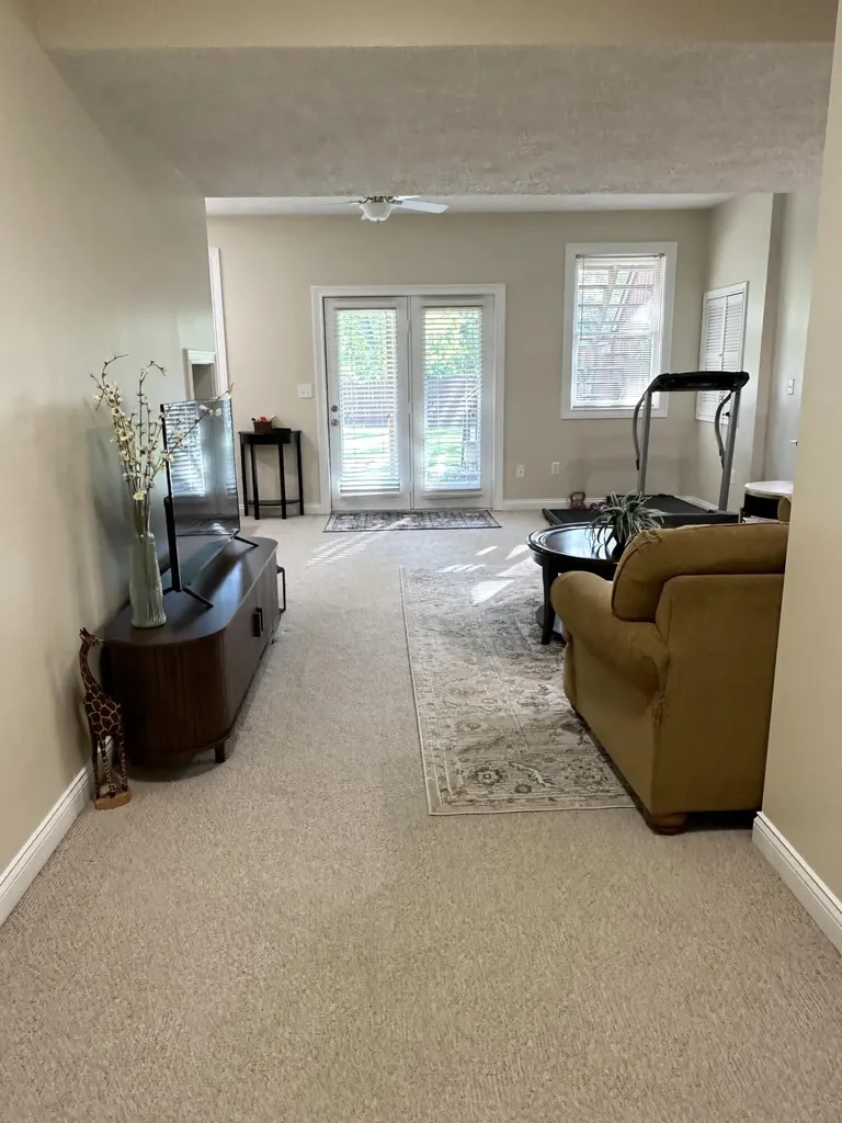 4273 Palmetto Drive Lexington KY 40513