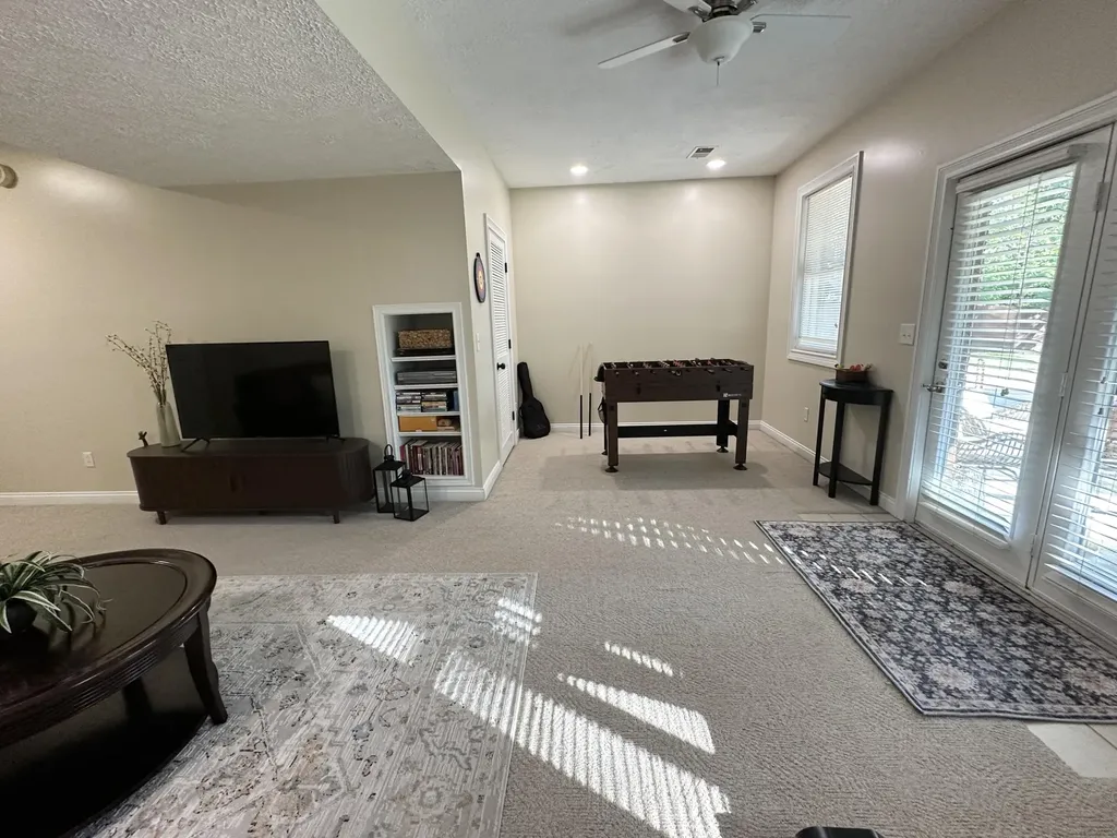 4273 Palmetto Drive Lexington KY 40513