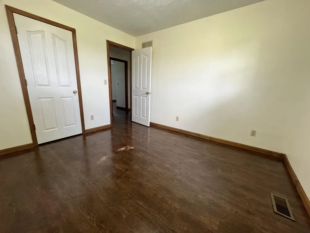 3824 Hickory Nut Road Nancy KY 42544