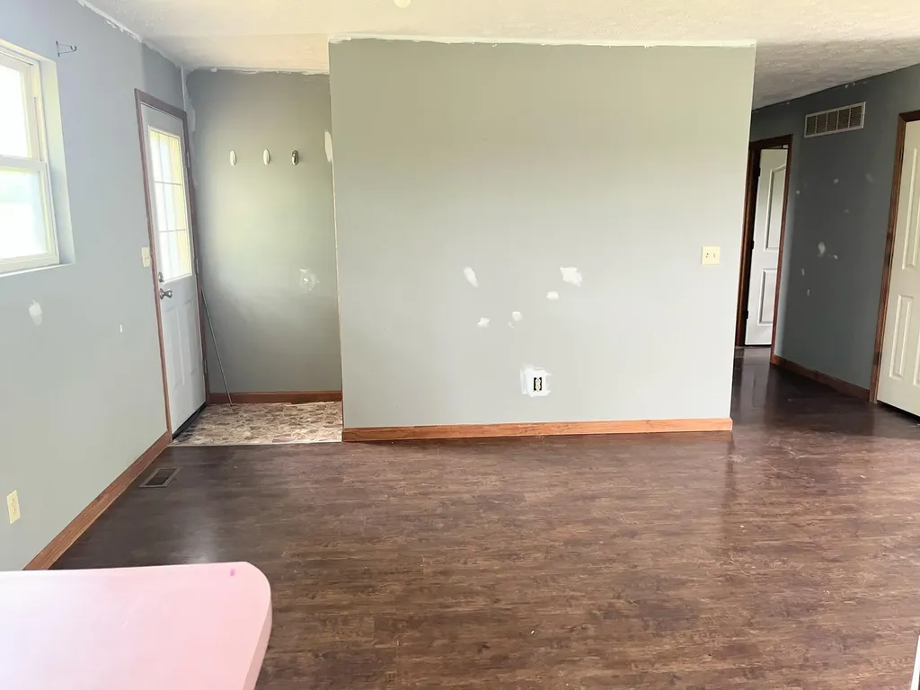 3824 Hickory Nut Road Nancy KY 42544