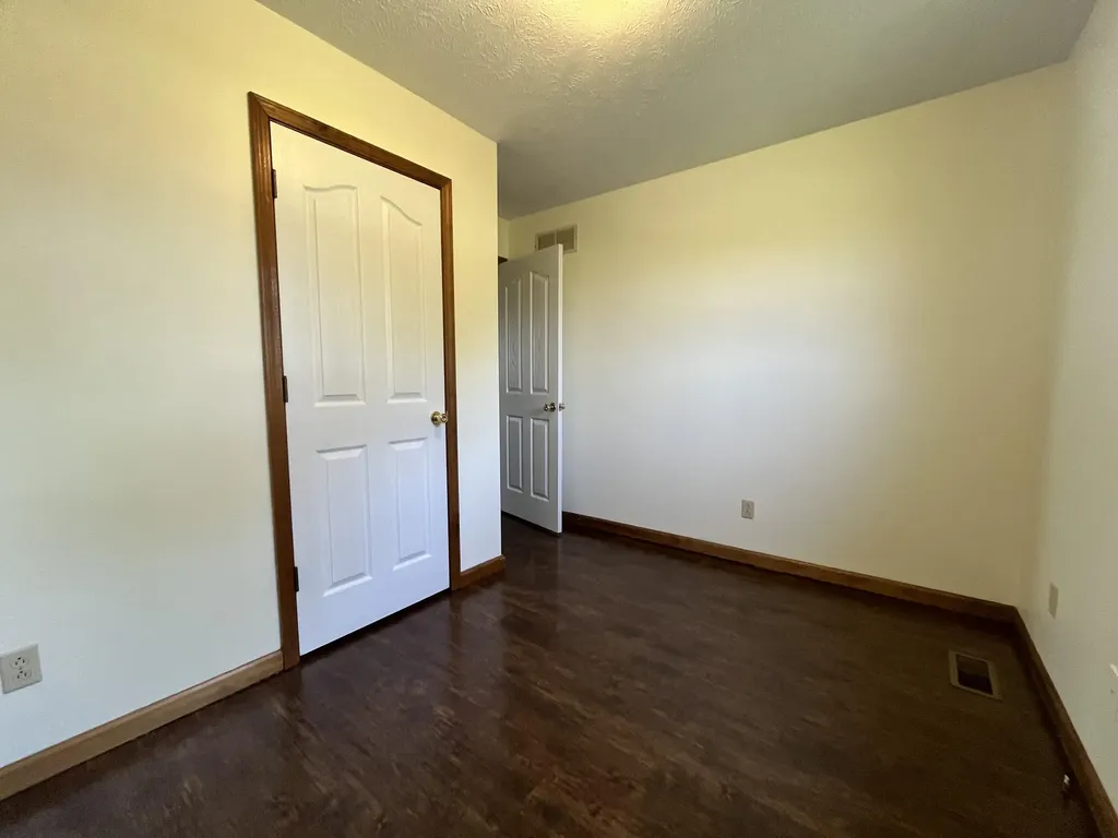 3824 Hickory Nut Road Nancy KY 42544