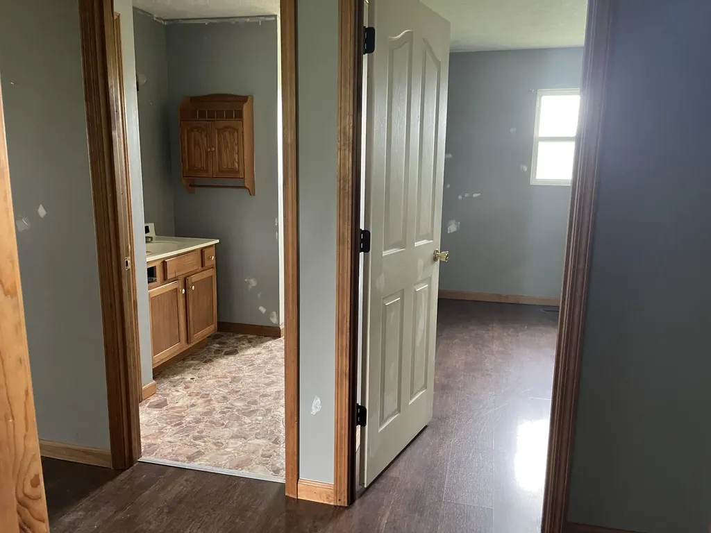 3824 Hickory Nut Road Nancy KY 42544