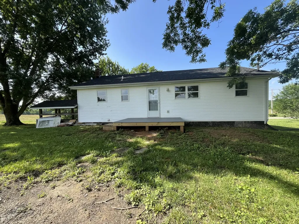 3824 Hickory Nut Road Nancy KY 42544