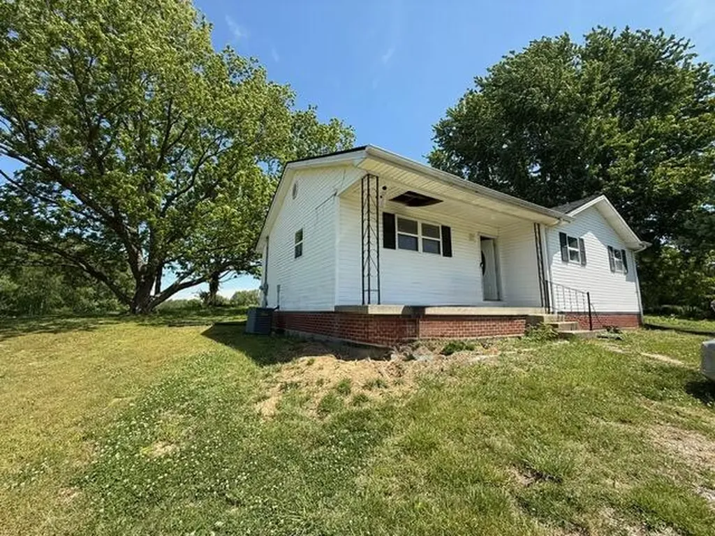 3824 Hickory Nut Road Nancy KY 42544