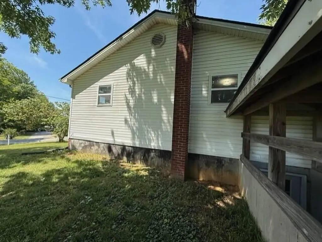 3824 Hickory Nut Road Nancy KY 42544