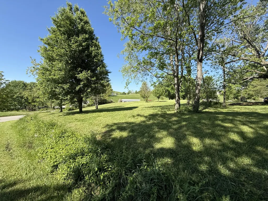 14460 U.s. 460 Ezel KY 41425