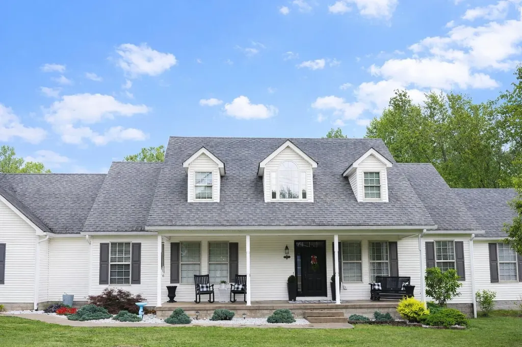 135 Arrowhead Drive Morehead KY 40351