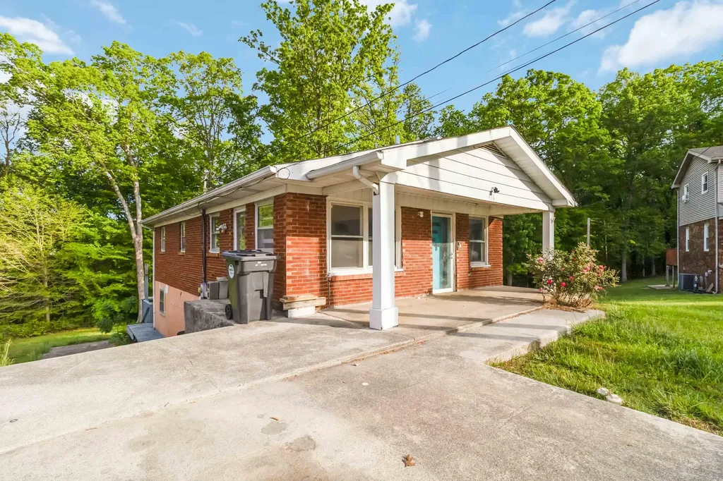 416 Oaklawn Circle Corbin KY 40701