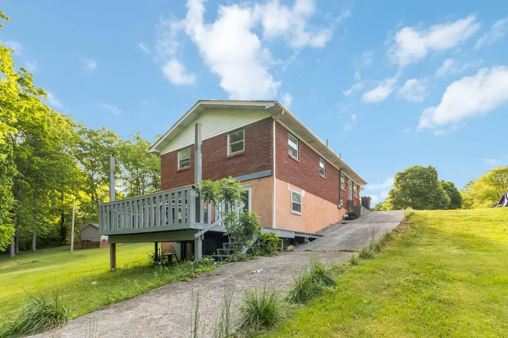 416 Oaklawn Circle Corbin KY 40701