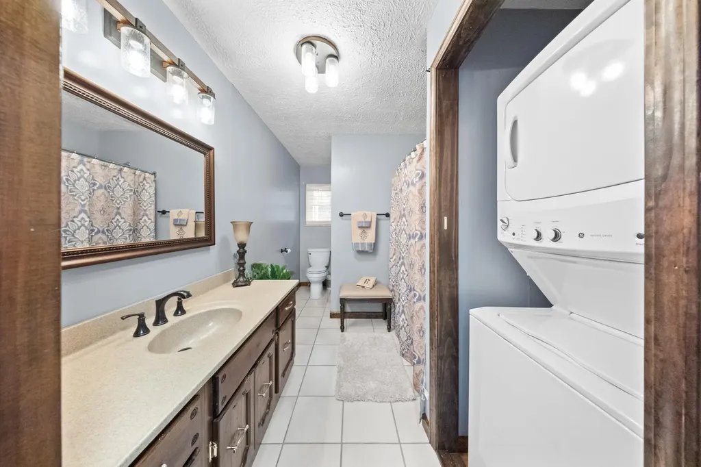 2902 Camellia Drive Flatwoods KY 41139