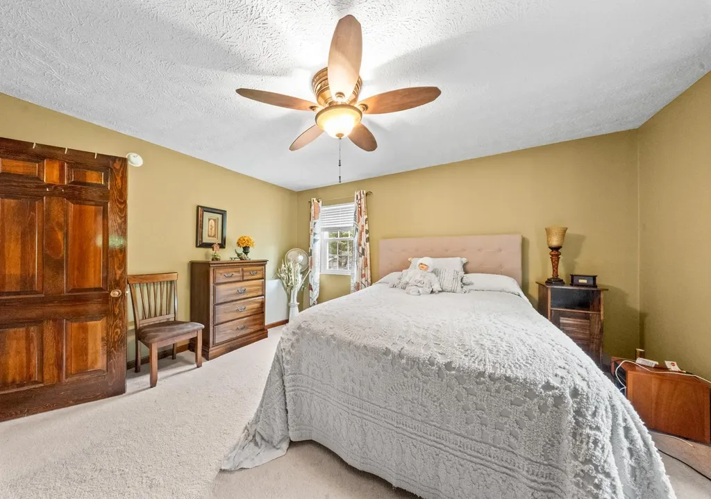 2902 Camellia Drive Flatwoods KY 41139