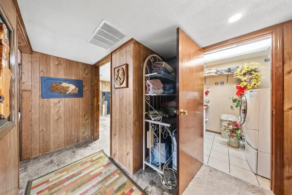2902 Camellia Drive Flatwoods KY 41139