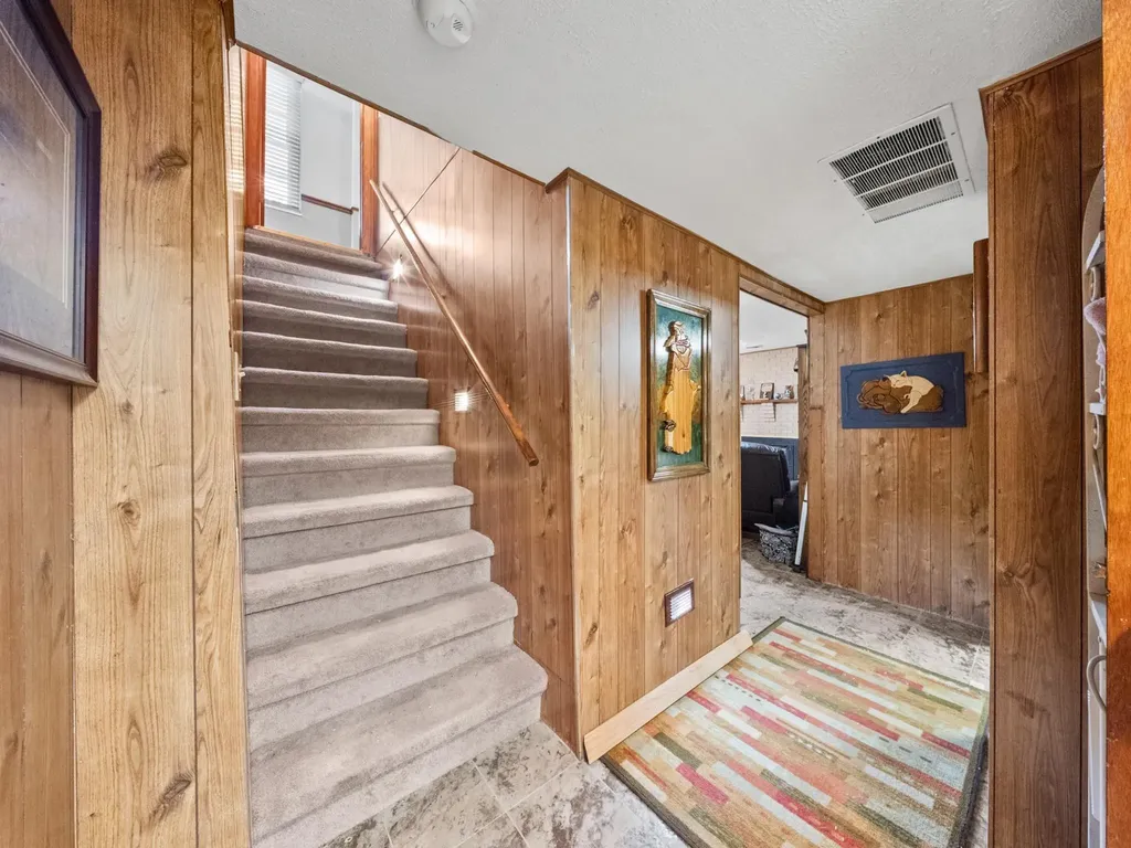 2902 Camellia Drive Flatwoods KY 41139